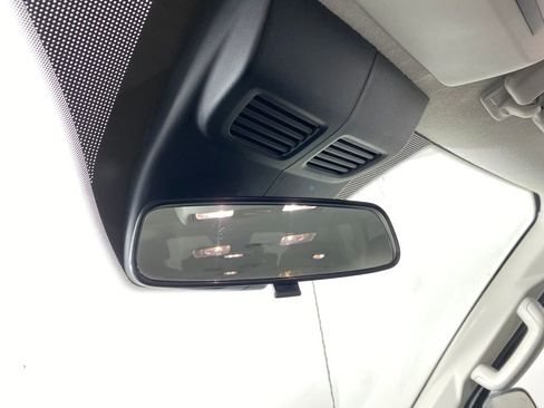 Used 2023 Ford Transit 350 XLT image 11