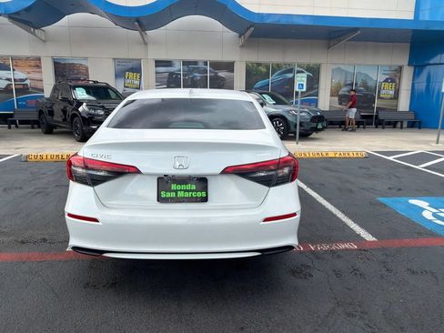 Used 2023 Honda Civic LX image 9