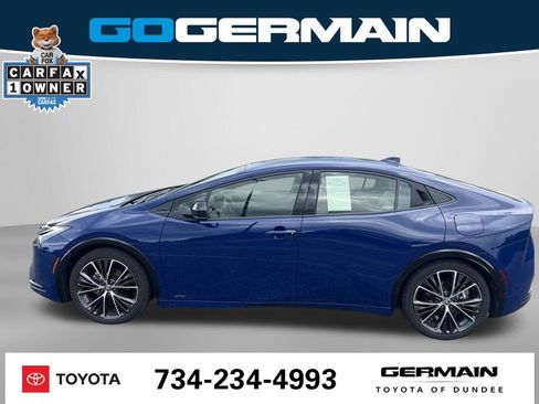 Used 2025 Toyota Prius XLE AWD/4WD image 11