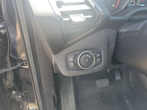 Used 2016 Ford Escape Titanium w/ Equipment Group 301A AWD/4WD image 14