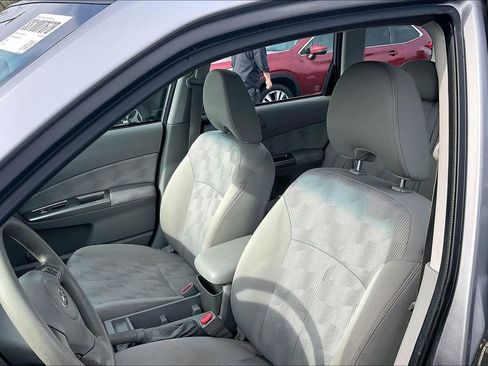 Used 2010 Subaru Forester 2.5X w/ Popular Equipment Group 1A AWD/4WD image 28