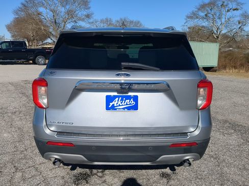 Certified 2022 Ford Explorer Limited image 4