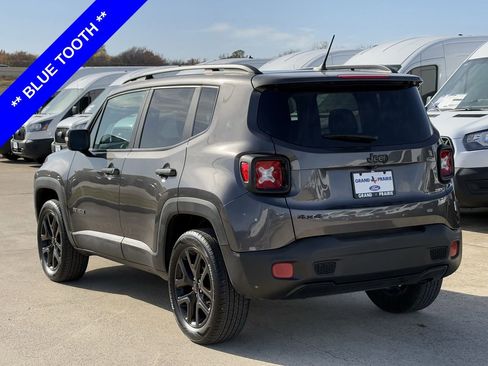 Used 2017 Jeep Renegade Altitude image 6
