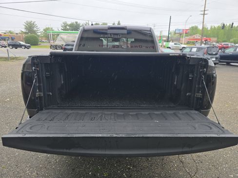 Used 2017 RAM 1500 Rebel w/ Luxury Group AWD/4WD image 17