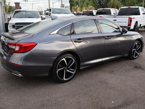 Used 2019 Honda Accord Sport image 5