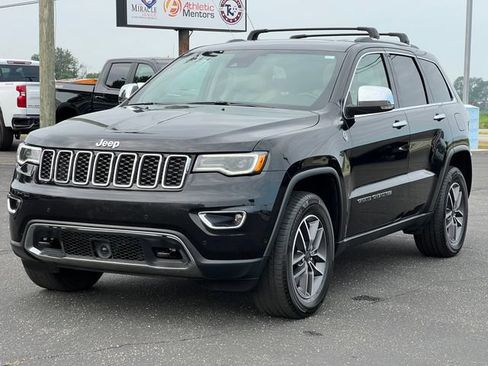 Used 2021 Jeep Grand Cherokee Limited w/ Premium Lighting Group AWD/4WD image 44