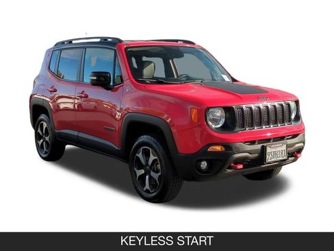 Used 2022 Jeep Renegade Trailhawk AWD/4WD image 2