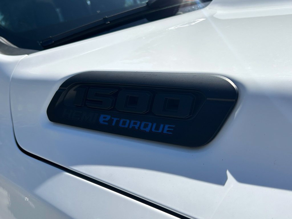Used 2021 RAM 1500 Big Horn RWD image 40