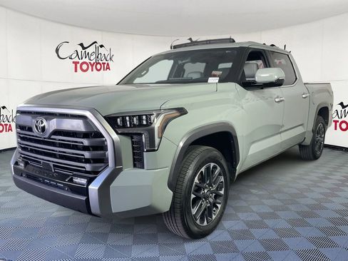 Used 2025 Toyota Tundra Limited AWD/4WD image 2