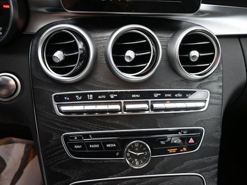 Used 2016 Mercedes-Benz C 300 4MATIC Sedan image 17