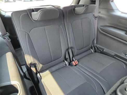 New 2025 Jeep Grand Cherokee L Laredo w/ Luxury Tech Group I image 12