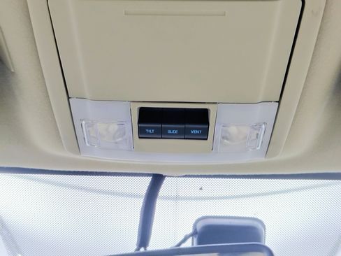 Used 2015 Ford Expedition Limited w/ Equipment Group 301A image 45