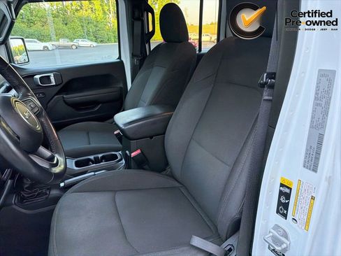 Used 2022 Jeep Gladiator Sport AWD/4WD image 46