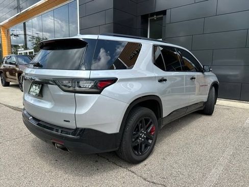 Used 2019 Chevrolet Traverse Premier w/ Redline Edition AWD/4WD image 5