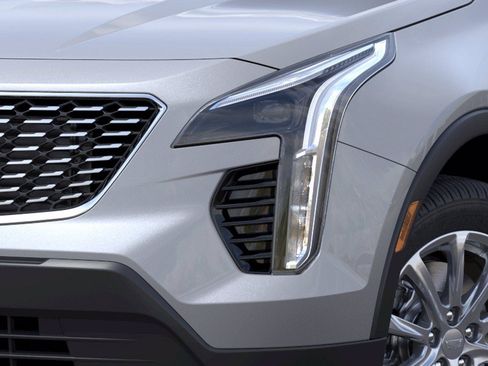 New 2022 Cadillac XT4 Luxury w/ Driver Awareness Package image 10