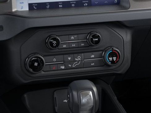 New 2025 Ford Bronco 4-Door image 16