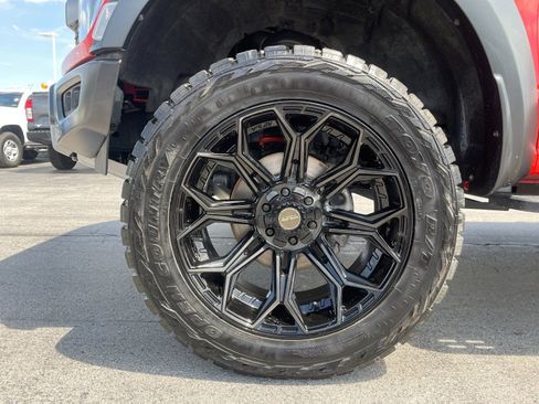 Used 2022 Ford F150 Raptor w/ Equipment Group 801A High AWD/4WD image 32