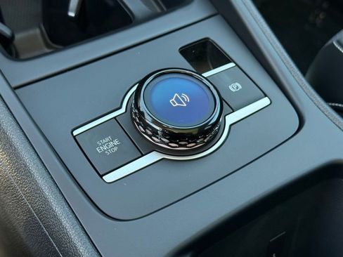 New 2026 Volkswagen Tiguan SE FWD image 20