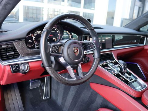 Used 2017 Porsche Panamera Turbo image 14