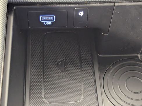 Used 2023 Hyundai Palisade SEL FWD image 22