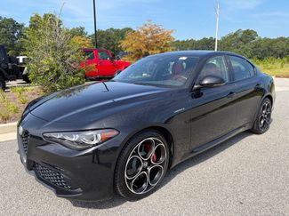 Used 2024 Alfa Romeo Giulia Veloce RWD video 2