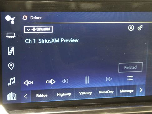 Used 2025 Chevrolet Silverado 2500 LTZ w/ LTZ Plus Package image 29