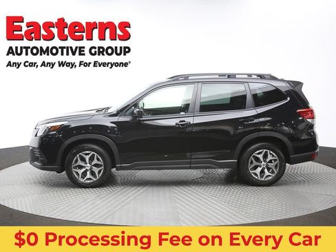 Used 2023 Subaru Forester Premium AWD/4WD image 64