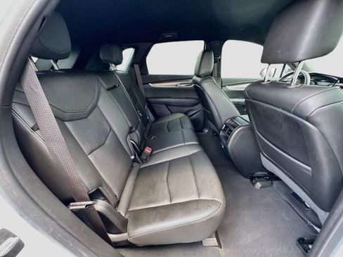 Used 2024 Cadillac XT5 Luxury FWD image 28