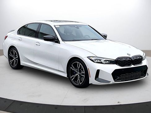 Used 2023 BMW M340i image 2