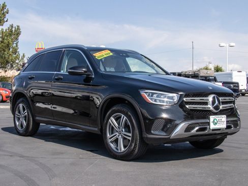 Used 2022 Mercedes-Benz GLC 300 4MATIC image 1