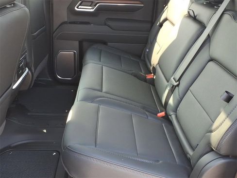 New 2026 GMC Sierra 1500 Denali w/ Denali Reserve Package image 12