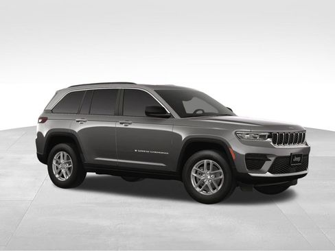 New 2025 Jeep Grand Cherokee Laredo X w/ Luxury Tech Group I image 8