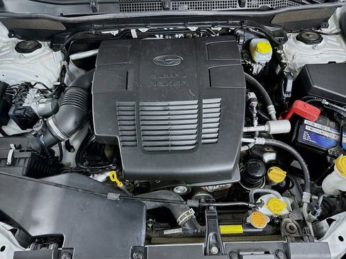 Used 2023 Subaru Forester Touring image 37