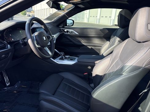 Used 2021 BMW 430i Coupe w/ M Sport Package RWD image 17