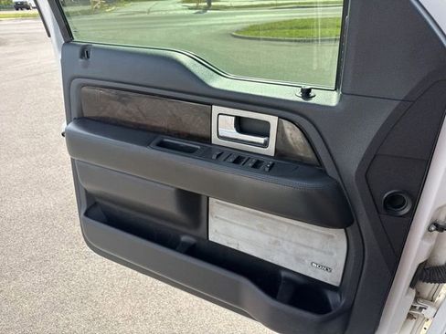 Used 2013 Ford F150 Platinum image 23