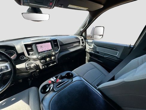 Used 2024 RAM 2500 Big Horn w/ Bed Utility Group image 21