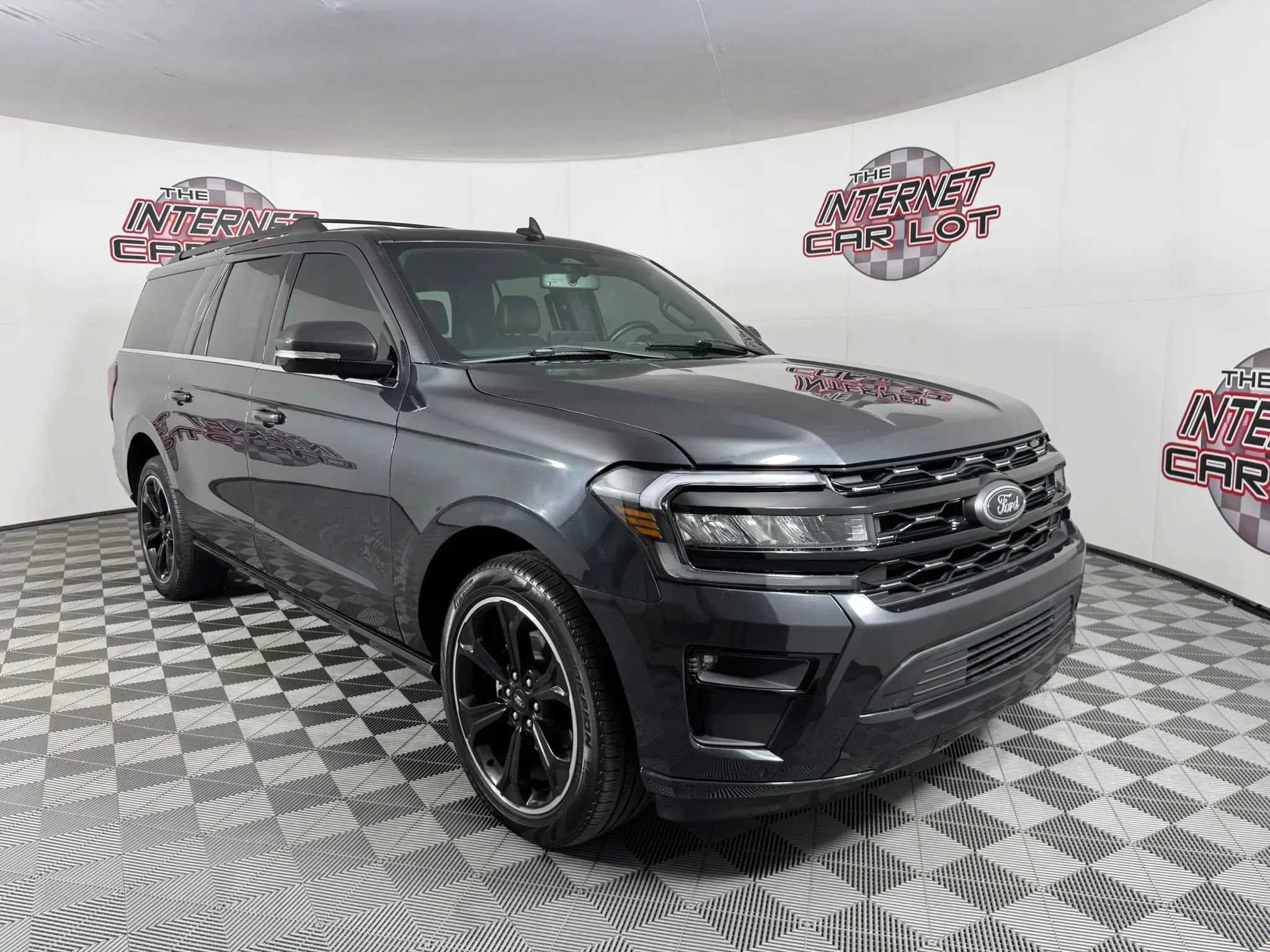 Used 2024 Ford Expedition Max Limited AWD/4WD image 9