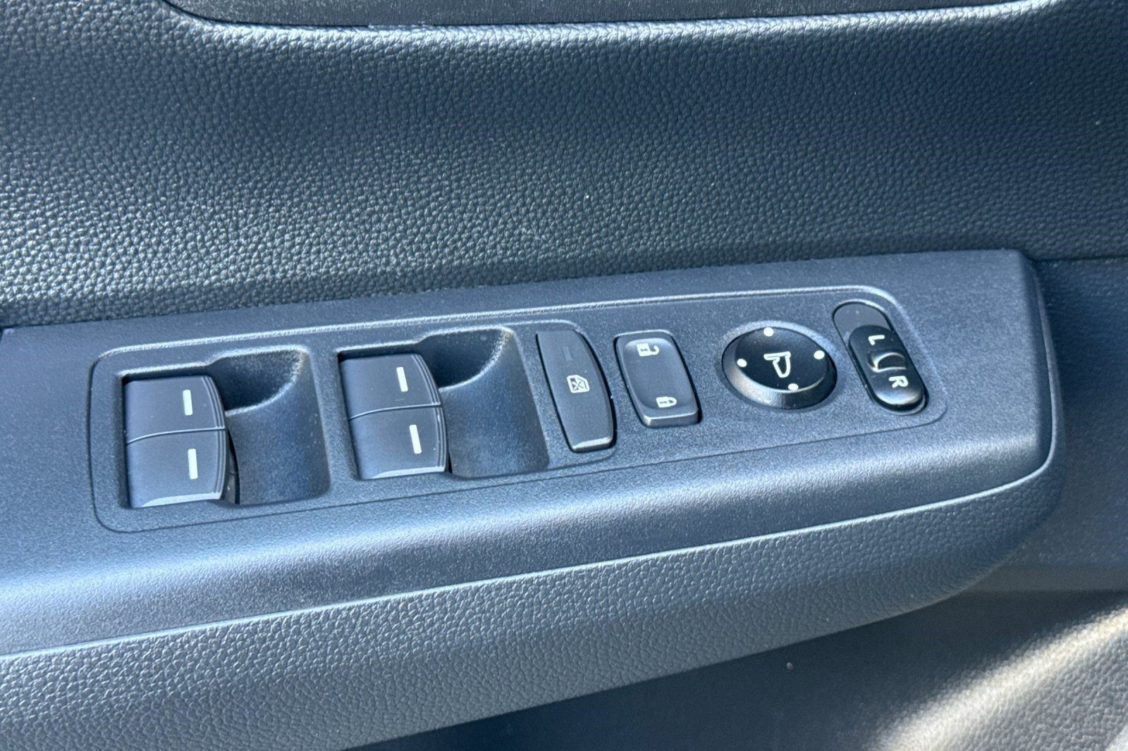 Used 2026 Honda CR-V Sport-L image 14
