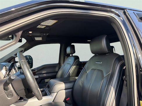 Used 2017 Ford F350 Platinum w/ Platinum Ultimate Package image 21