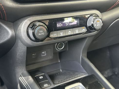 Used 2024 Nissan Kicks SR w/ Interior Electronics Package FWD image 20