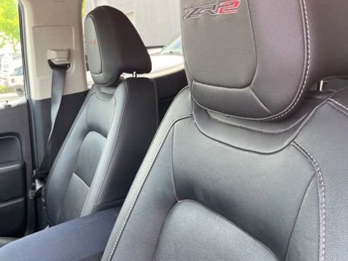 Used 2017 Chevrolet Colorado ZR2 image 11