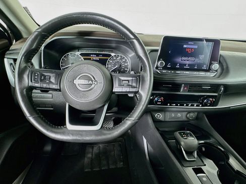 Used 2022 Nissan Rogue S AWD/4WD image 10
