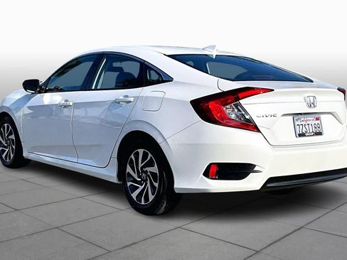 Used 2017 Honda Civic EX image 12