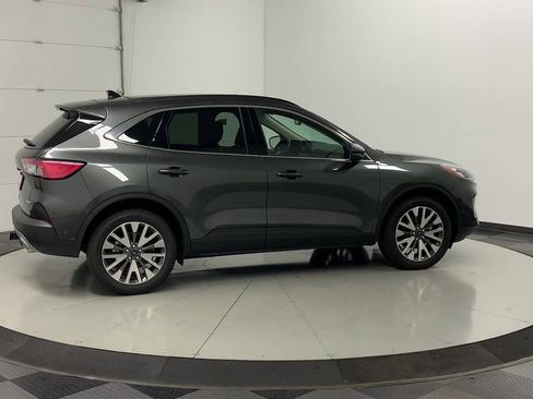 Certified 2020 Ford Escape Titanium image 16