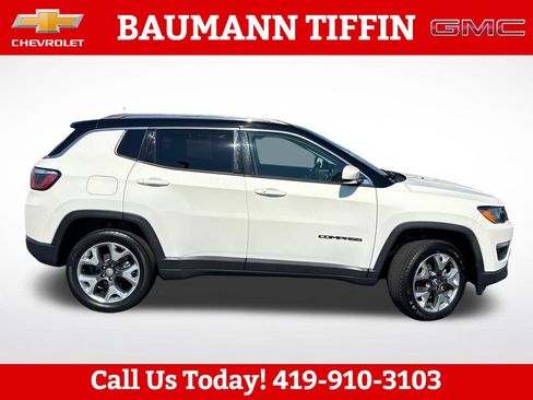 Used 2018 Jeep Compass Limited w/ Navigation Group AWD/4WD image 2