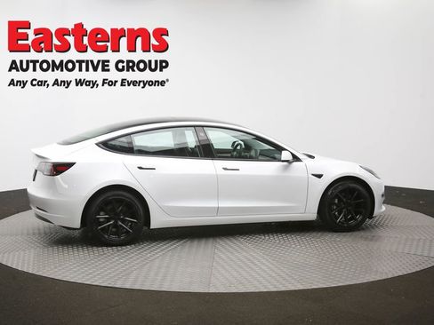 Used 2023 Tesla Model 3 Standard Range image 40