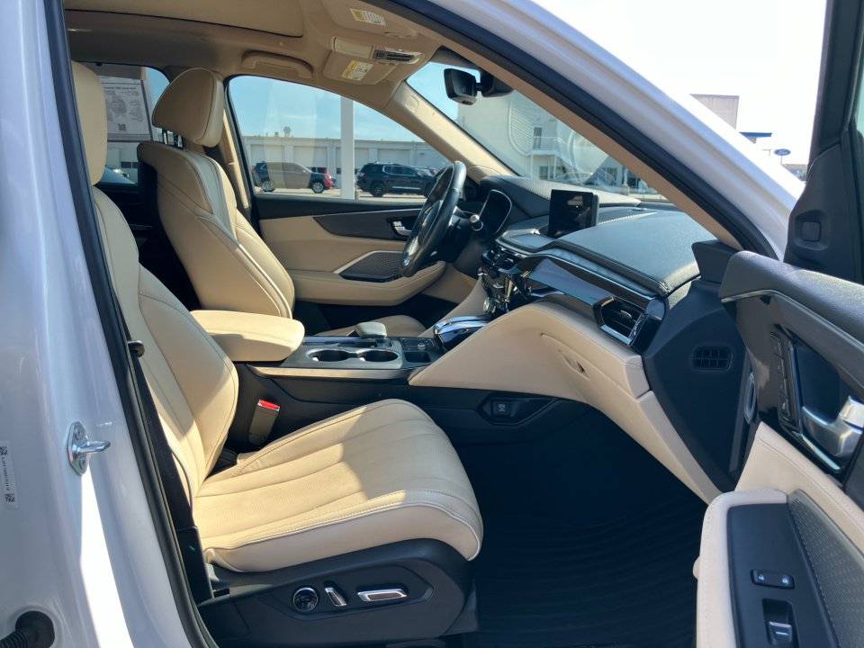 Used 2024 Acura MDX w/ Advance Package AWD/4WD image 32