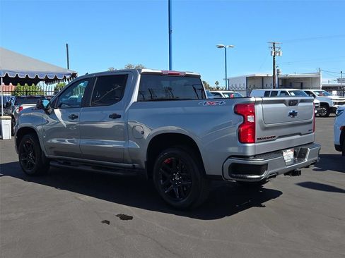 Used 2023 Chevrolet Silverado 1500 RST w/ Redline Edition AWD/4WD image 30