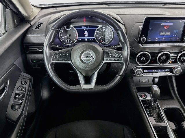 Used 2020 Nissan Sentra SV FWD image 14
