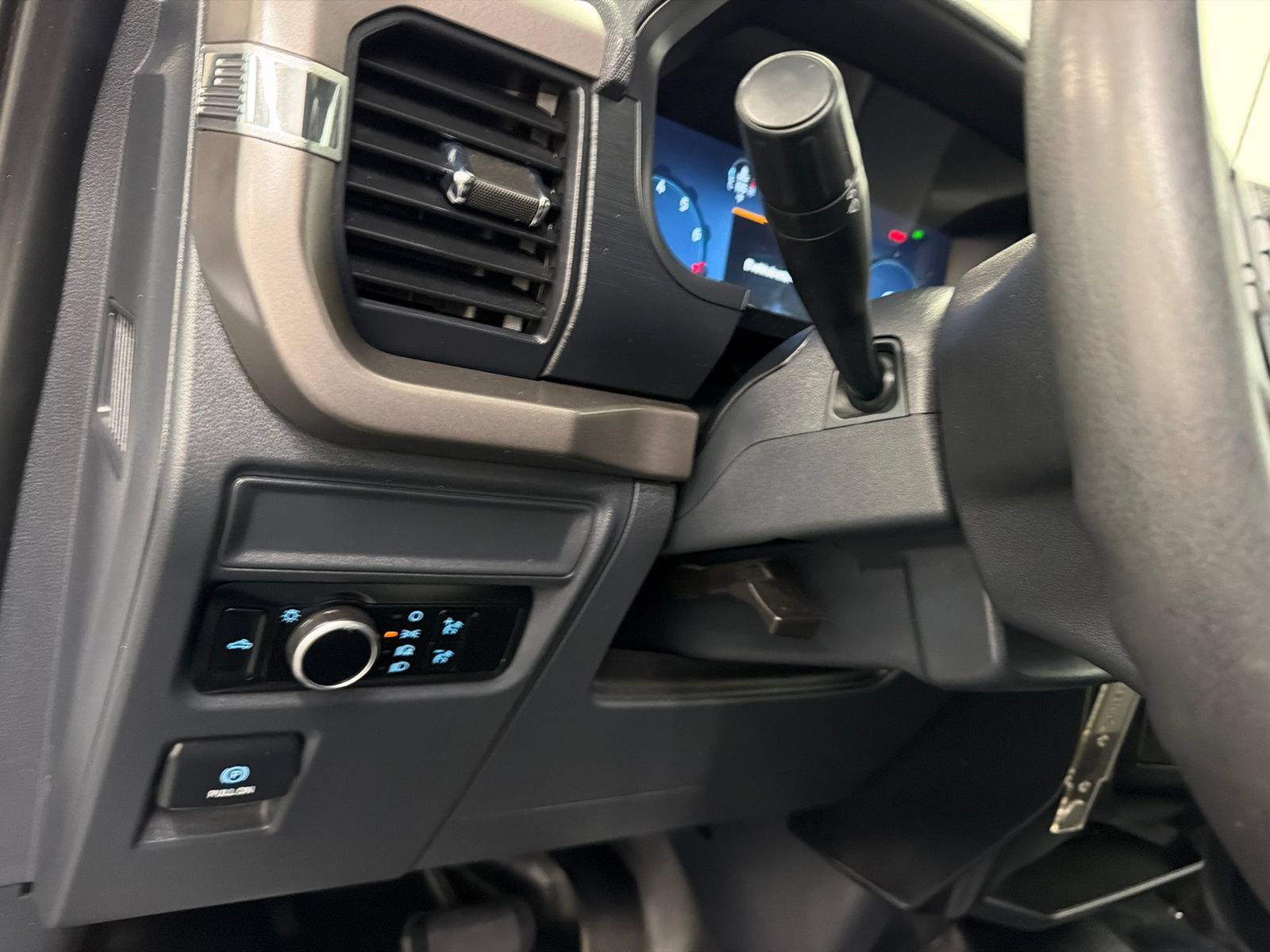 Used 2024 Ford F150 XL AWD/4WD image 28
